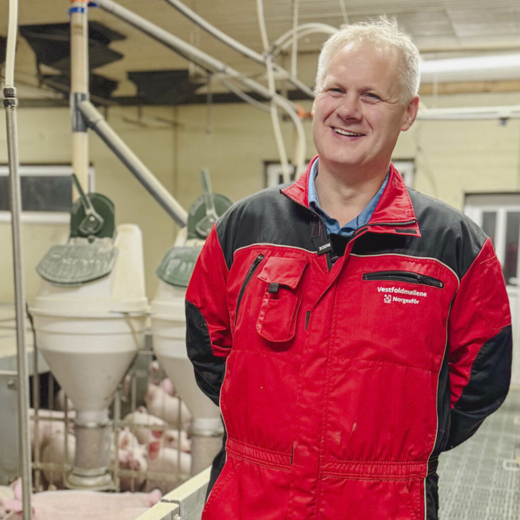 Grisebonde og veterinær Nils Terkelsen. Grimstad 2024