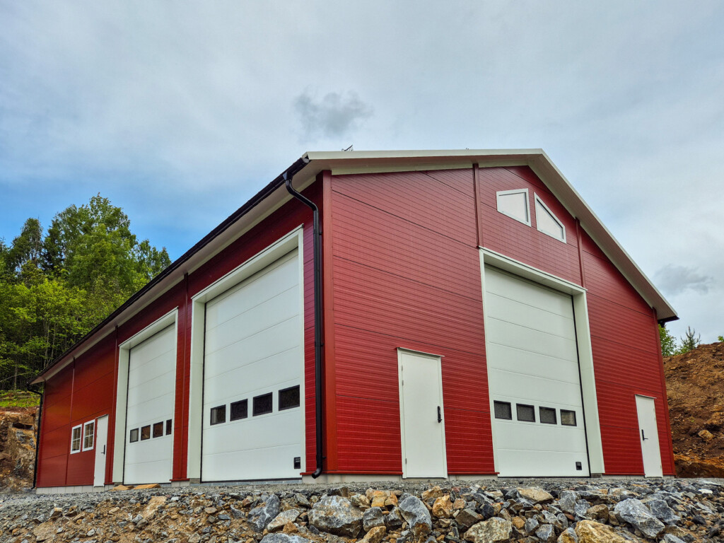 Lagerbygg i strålkonstruksjon hos Mats-Peder Hvambsahl i Skollenborg, Kongsvinger