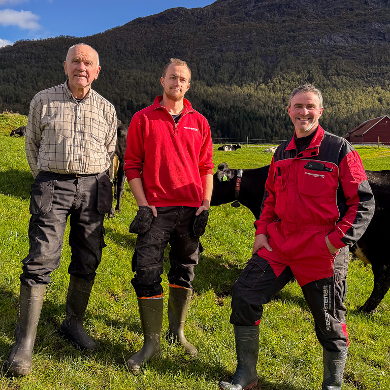 Alf, Andreas og Geir Ståle Støfring. Jølster, 2025