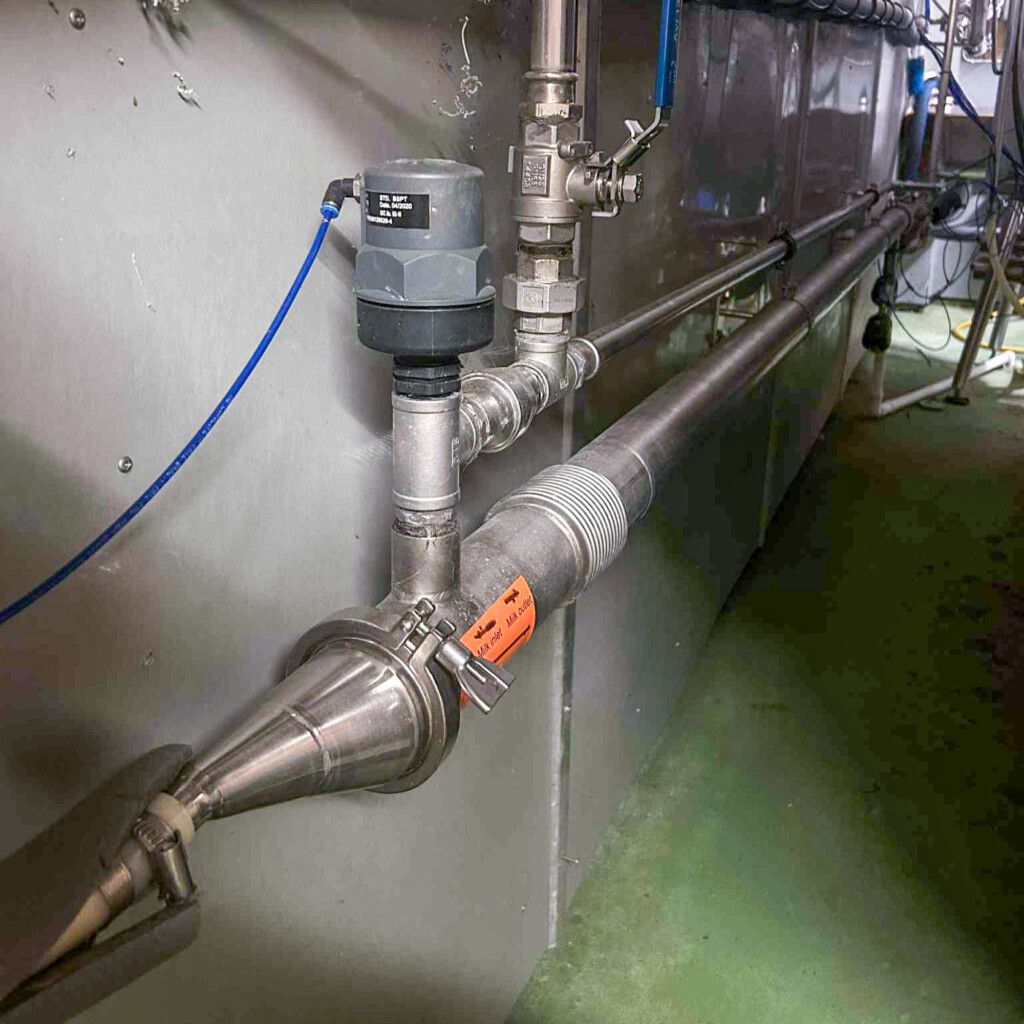 Pre-cooler, varmeveksler, forkjøler i melkekufjøset